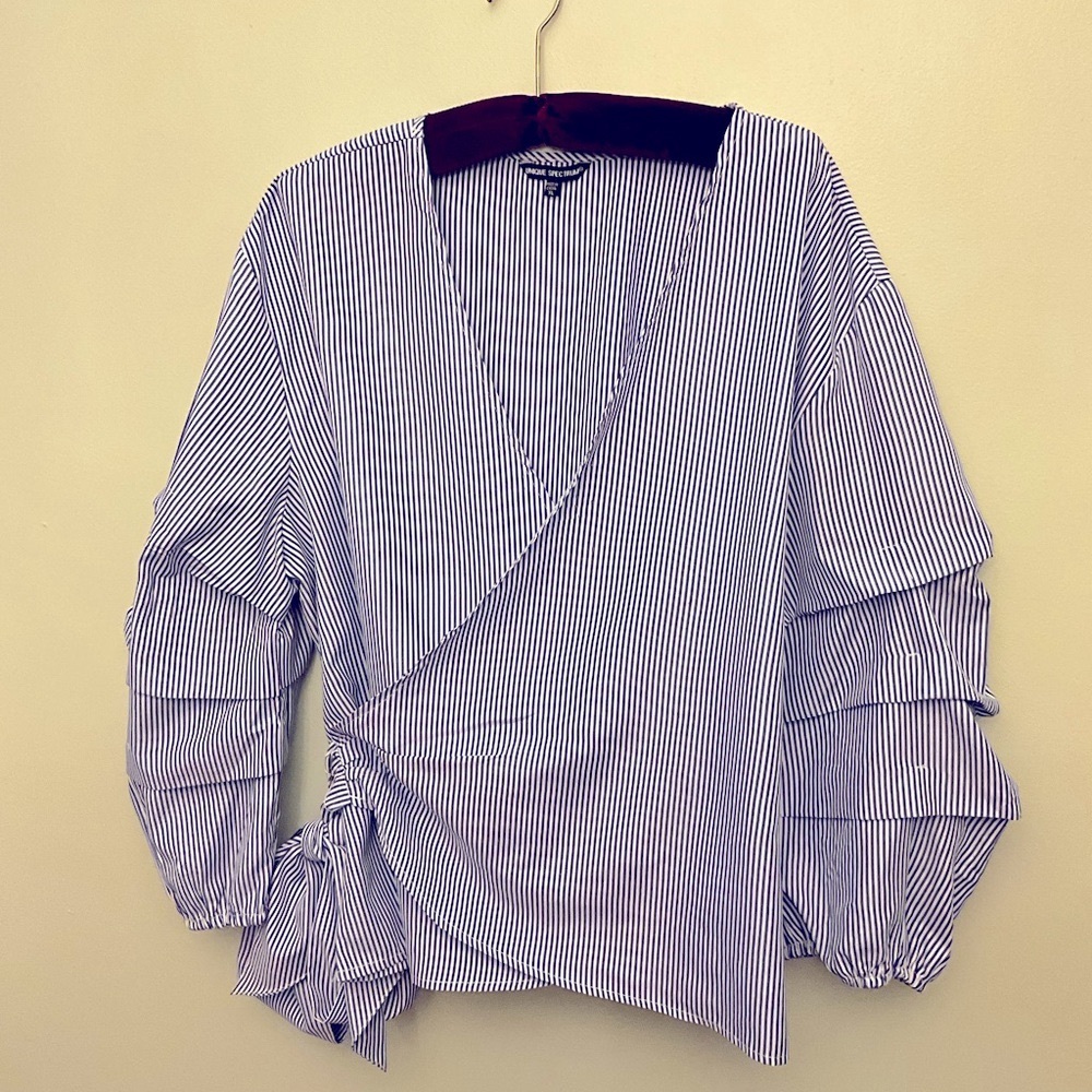 Unique Spectrum women wrap blouse blue / white stripes size XL, length 24 inches